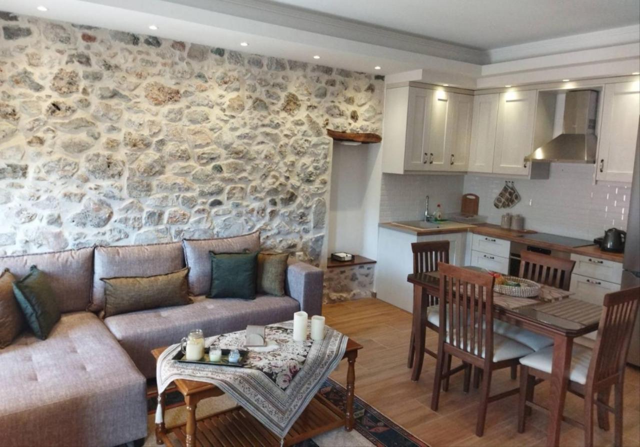 Leonídion Tsolakis Luxury Houseヴィラ エクステリア 写真